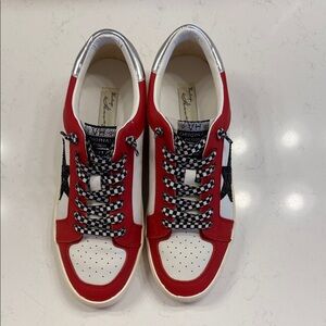 Vintage Havana Red and White Sneakers with Black Star